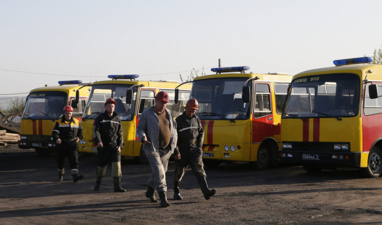 Підсумки тижня в "ДНР": Паспортна епопе…