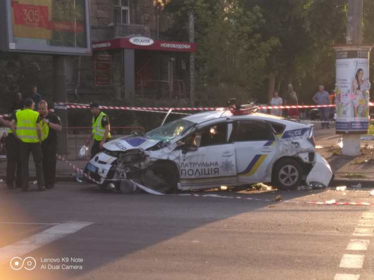 Страшная авария с патрульными в Одессе:…