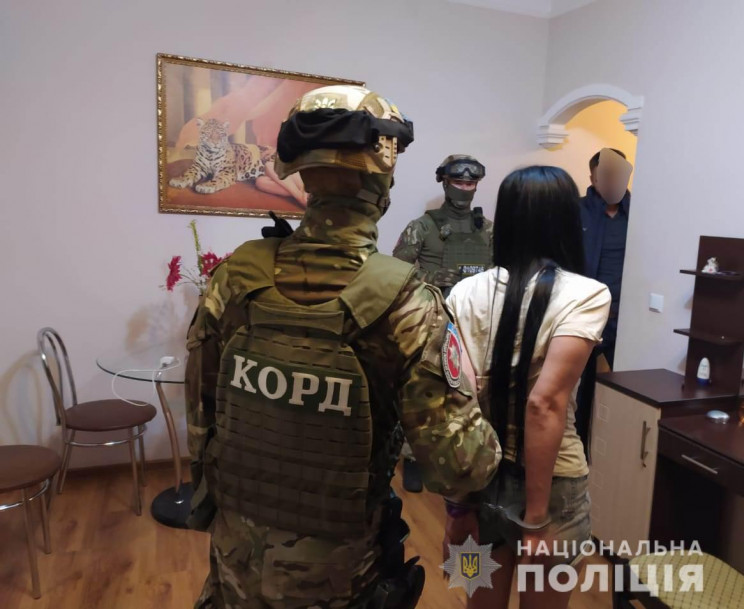 У Вінниці затримали організаторів бордел…