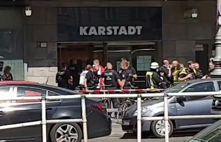 У Берліні стався напад на торговий центр…