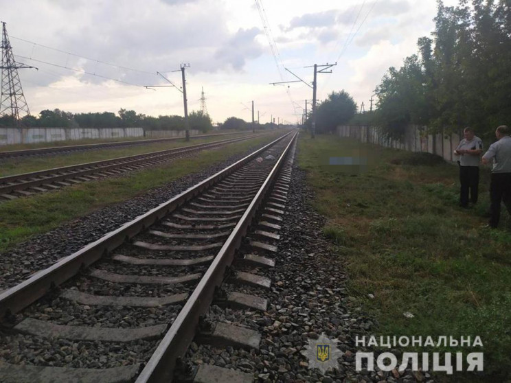 В Запорожской области поезд насмерть сби…