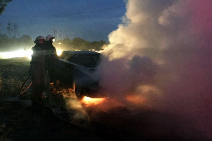 В Павлограде во время движения посреди д…