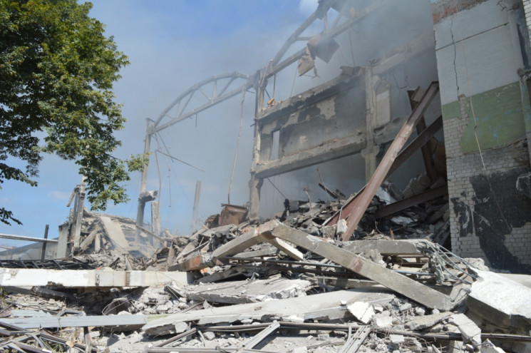 В Чернигове взорвалось трехэтажное здани…