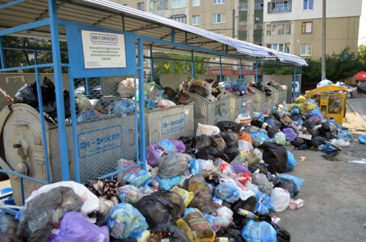 Львів'яни боргують за вивезення сміття 1…