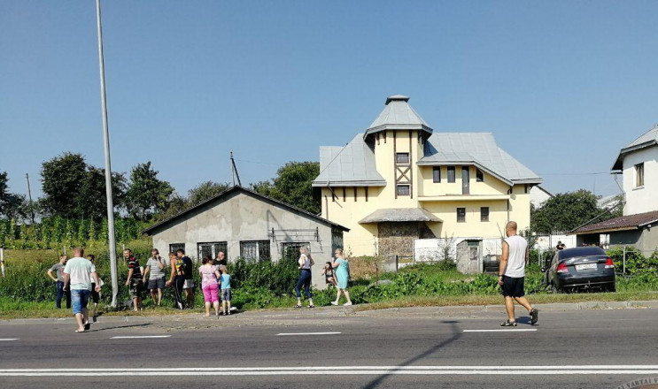 У Жовківському районі автомобіль злетів…