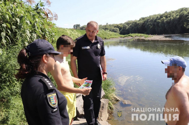 На Закарпатье полиция проводит рейды по…