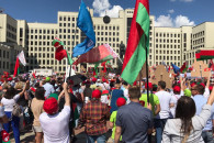 В Беларуси продолжается Майдан, согнанны…