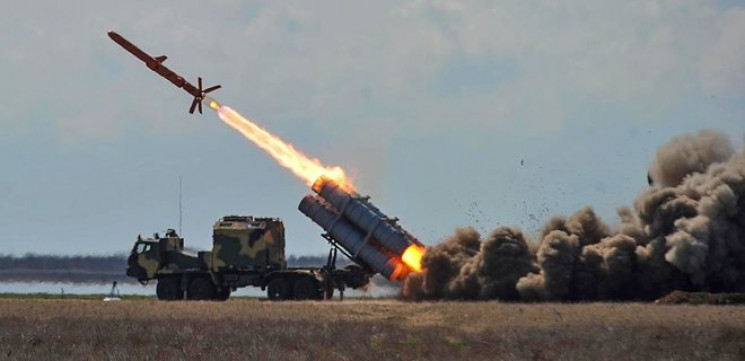 Вооруженные силы Украины приняли на воор…