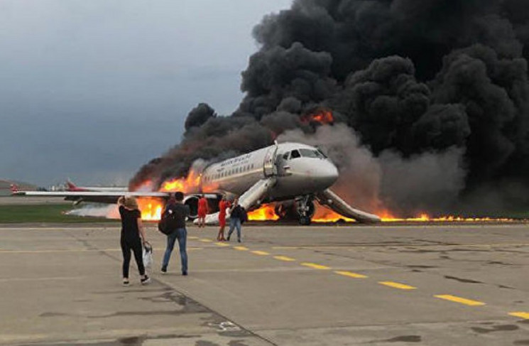 Аварія в аеропорту Шереметьєво забрала ж…