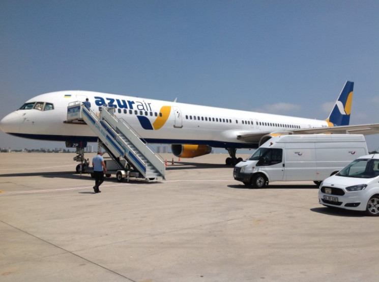 Azur Air виконає додаткові авіарейси з Х…
