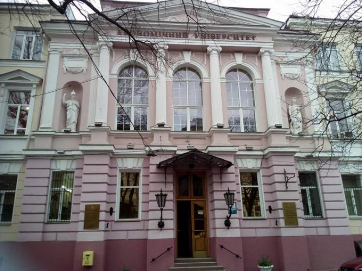 COVID-19 в Одесском университете: вузов…