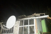 На Харьковщине огонь уничтожил крышу час…