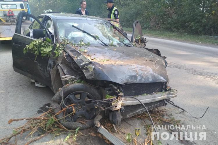 На Тернопільщині від удару автівки жінку…