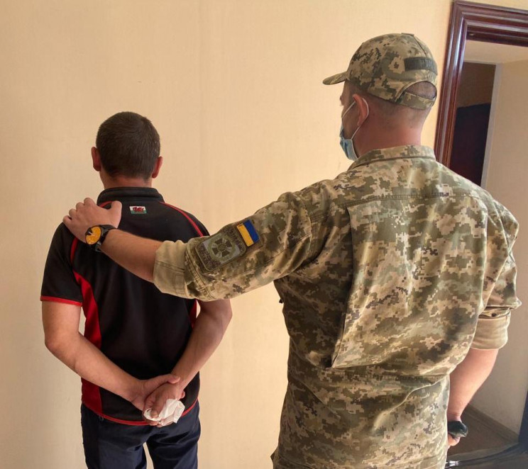 На Луганщині затримали бойовика "ЛНР", я…