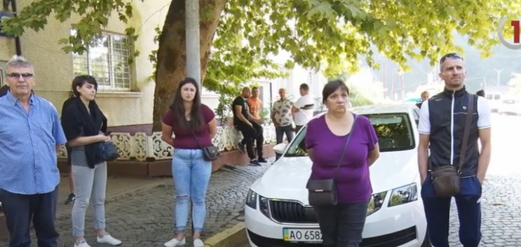 Родичі вбитого у Хусті чоловіка розповіл…