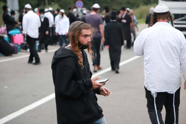 Ситуация не позволяет: Хасидов, собравши…