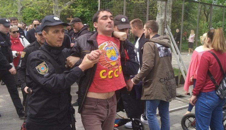 День Перемоги в Одесі: П'яні сепаратисти…