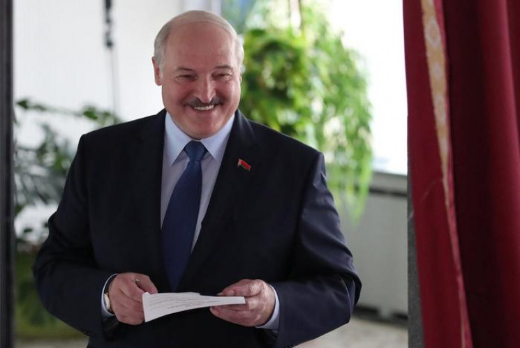 Лукашенко хоче посилити кордон з Україно…