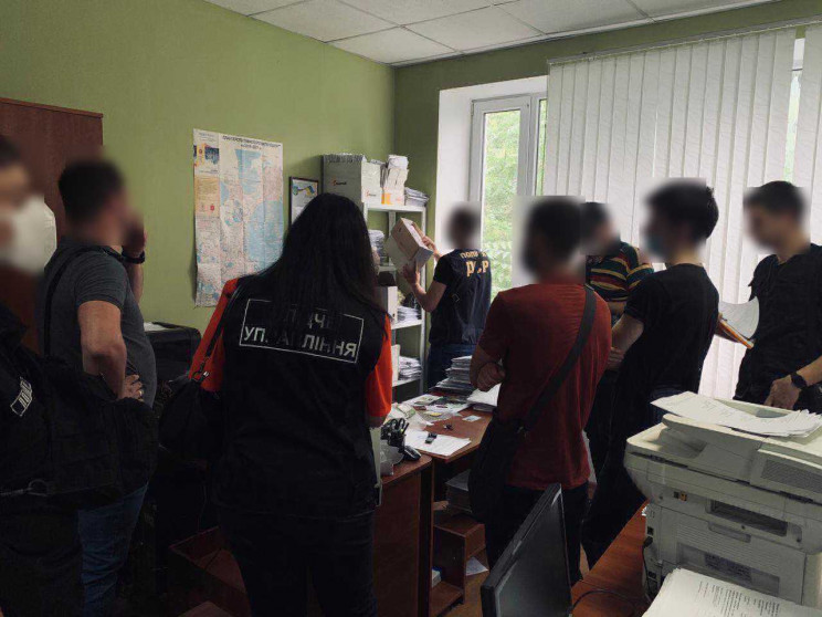 Держвиконавця в Одесі підозрюють в отрим…