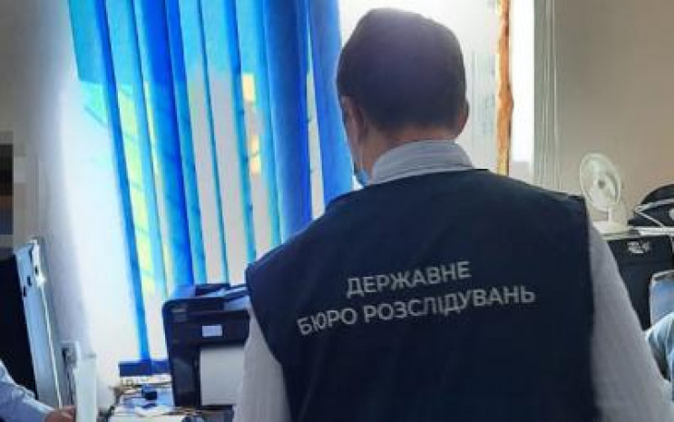 ДБР повідомило про підозру у катуванні с…