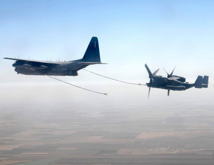 Как американские Osprey пролетали над Ки…