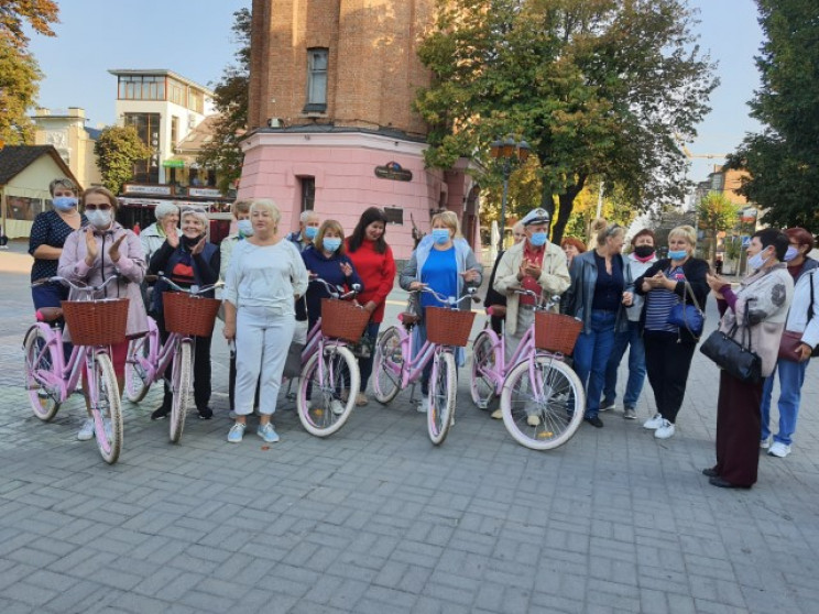 Німці подарували велосипеди відвідувачам…