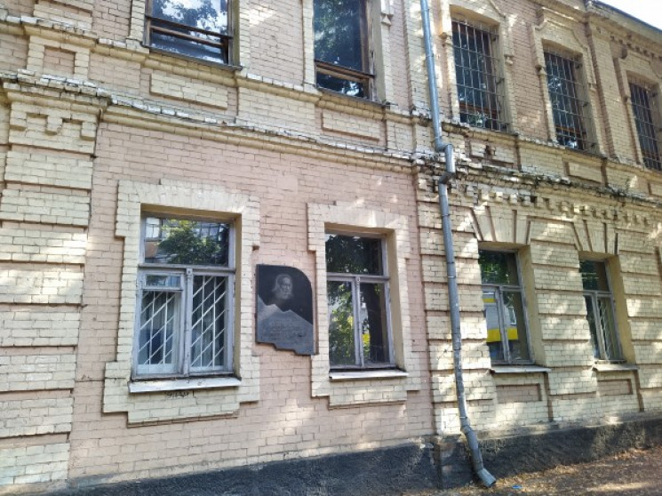 Дом, в котором жил писатель Александр Ол…