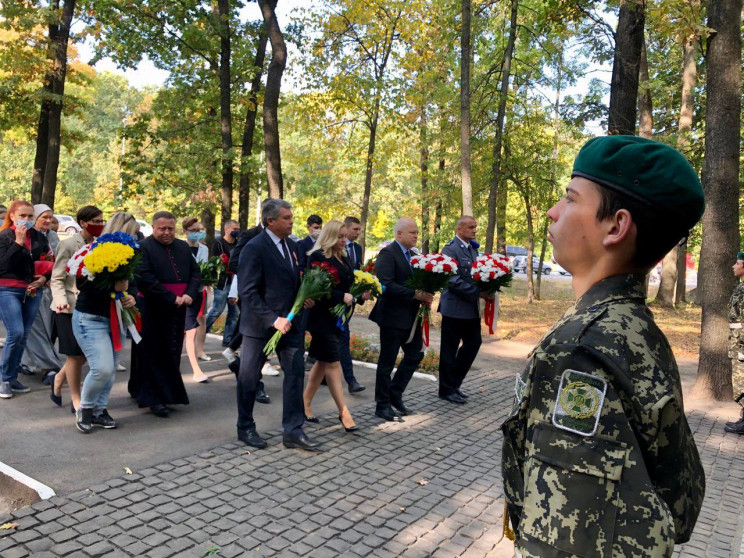 На Харьковщине почтили память жертв стал…