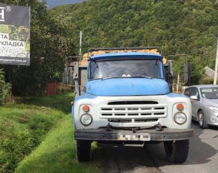 На Свалявщині поліція затримала вантажів…