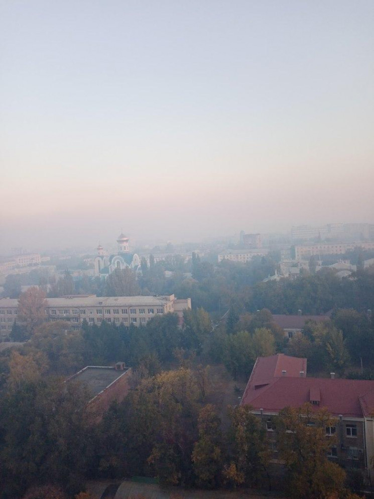 Возле оккупированного Луганска горела из…