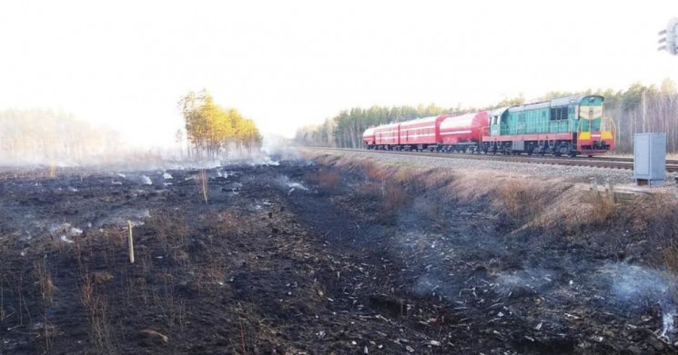 На Луганщині для приборкання вогню залуч…