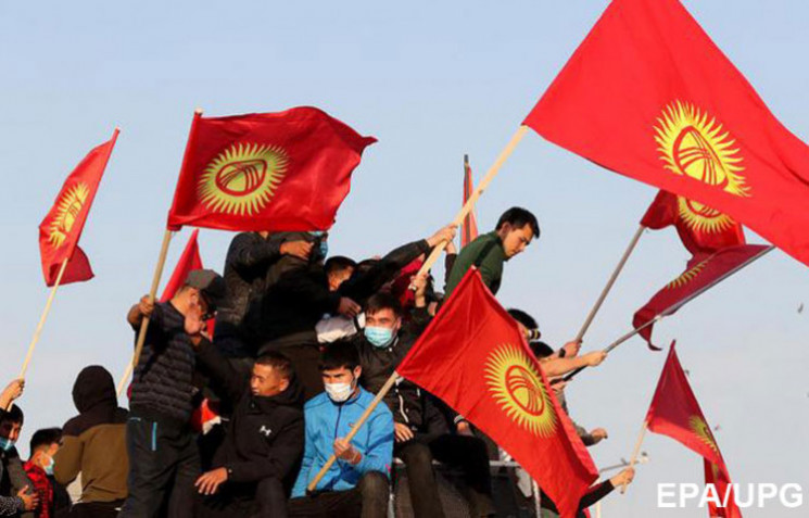Прем'єр Киргизстану пішов у відставку, й…