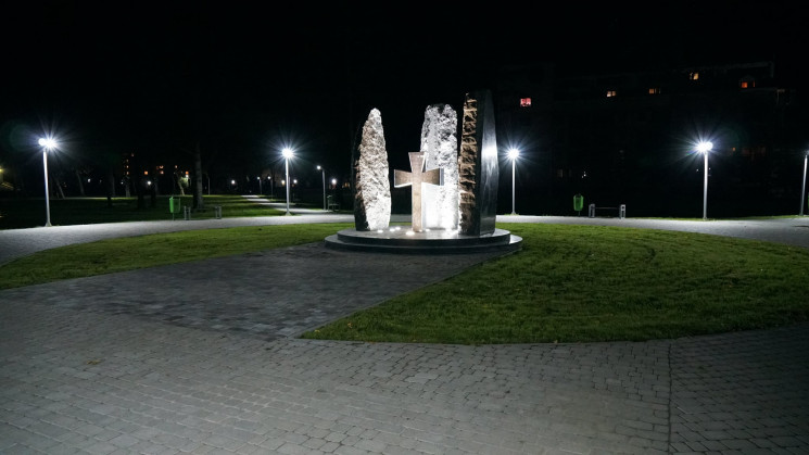 В Мукачево обустроили Мемориальный парк…