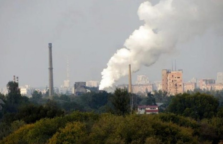 В Харькове экологи требовали запретить к…