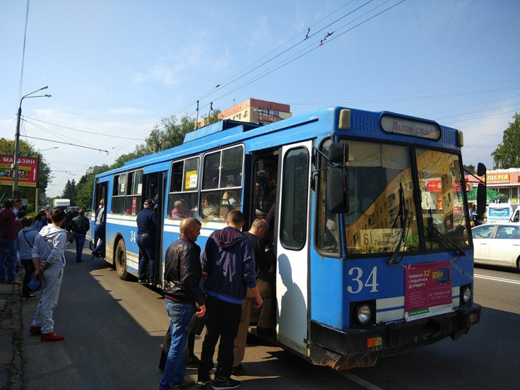 Полтава без маршруток: Чому на місто чек…