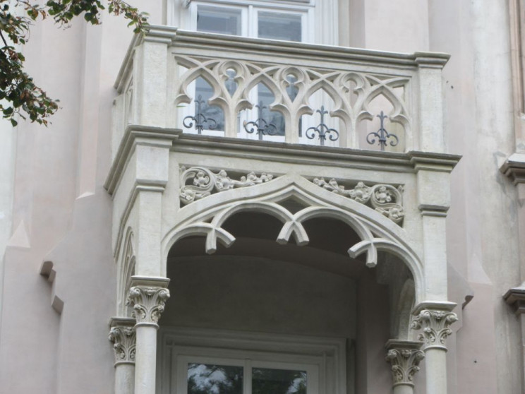 У Львові реставрували фасад старовинної…
