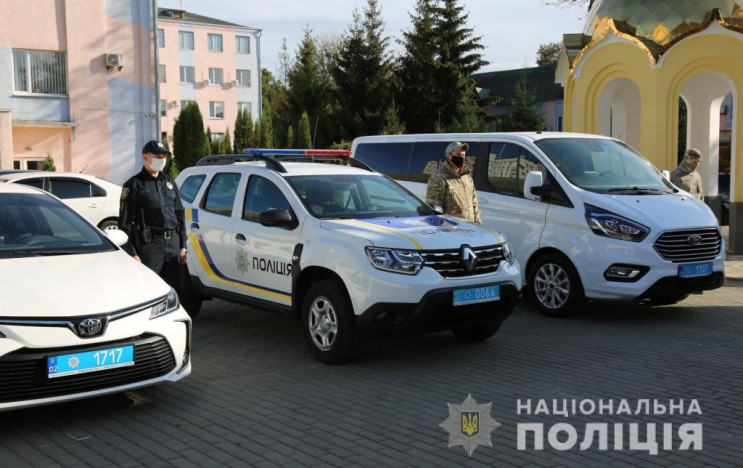 Вінницьким поліцейським поповнили автопа…
