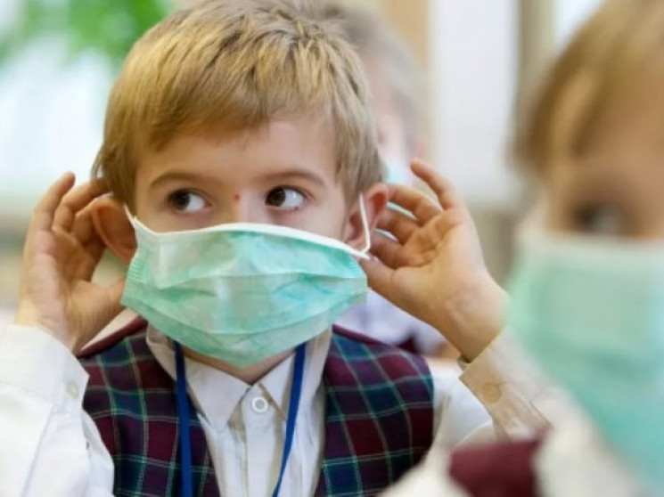 З понеділка франківські школярі продовжа…