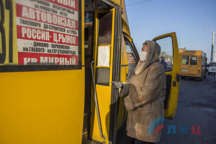 В оккупированном Луганске людей без масо…