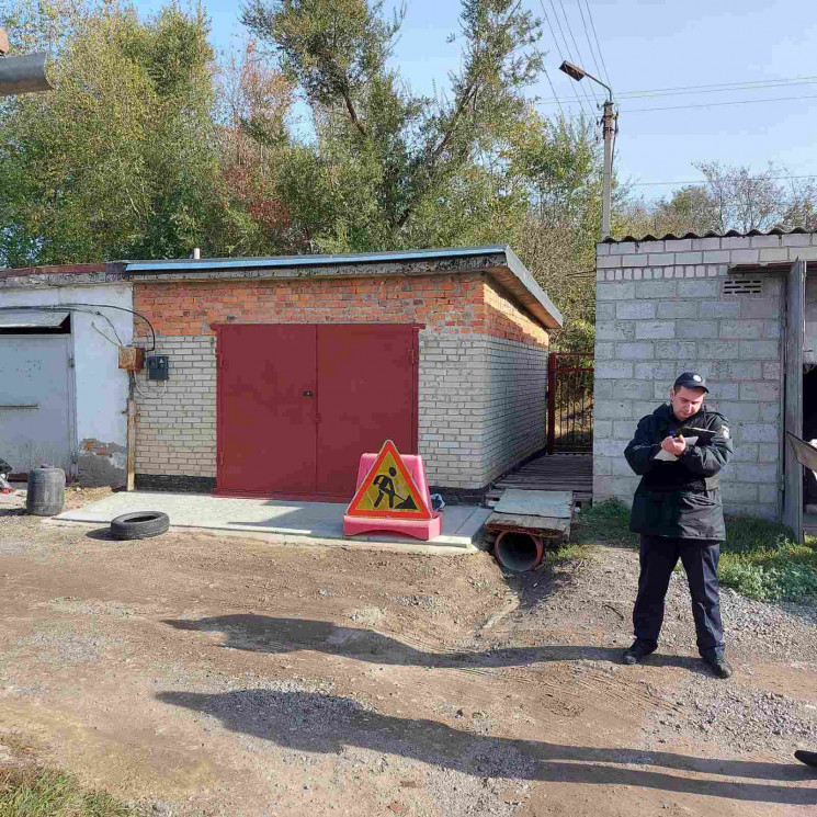 В Харькове нашли взрывчатку в гаражном к…