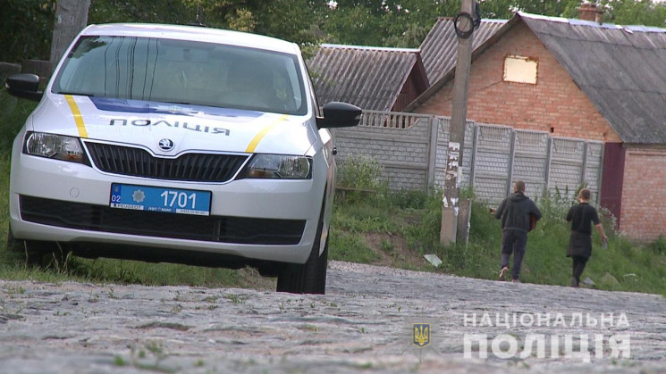 Понад три тисячі поліцейських слідкувати…