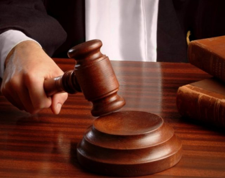 Чемеровецький суд дозволив жінці вивезти…