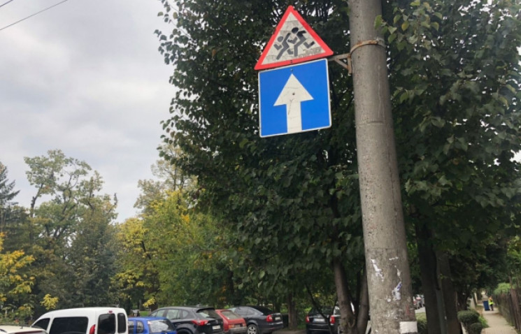 У Мукачеві змінено рух транспорту вулице…