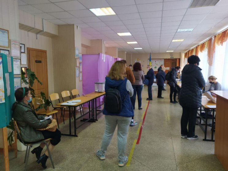 На Днепропетровщине проголосовали 25% из…