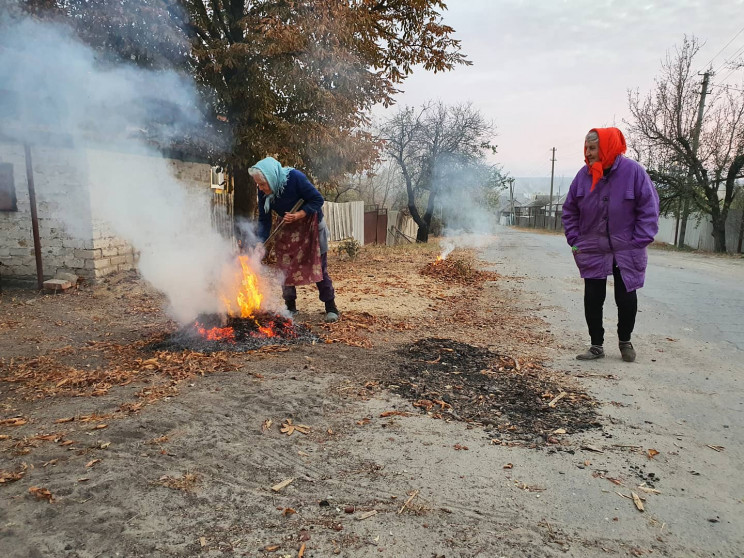 На постраждалій від пожеж Луганщині мешк…