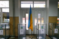 У Волинській області виборець порвав бюл…