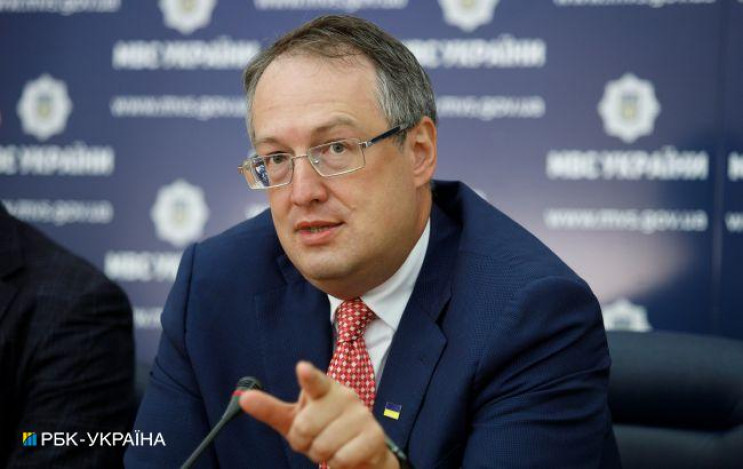 На "довыборах Ляшко" уже открыли шесть у…