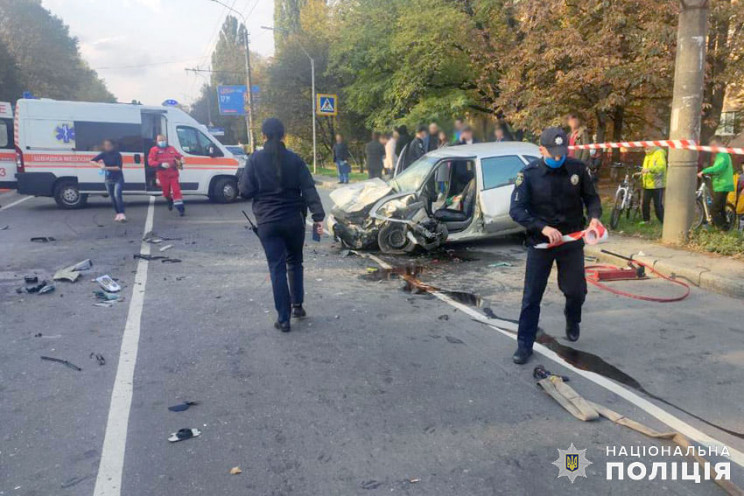 Заховався вдома і пив: Поліція відшукала…