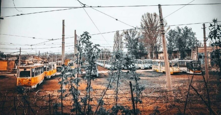 Трамвайное депо в оккупированном Луганск…