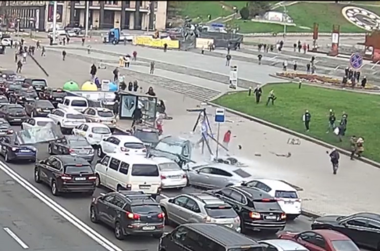 З’явилось відео, як на Майдані Незалежно…